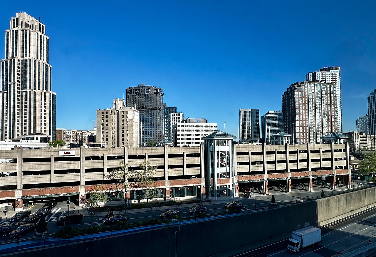 Downtown New Rochelle, April 2025 — photo by Ey789, Wikimedia Commons (CC0)